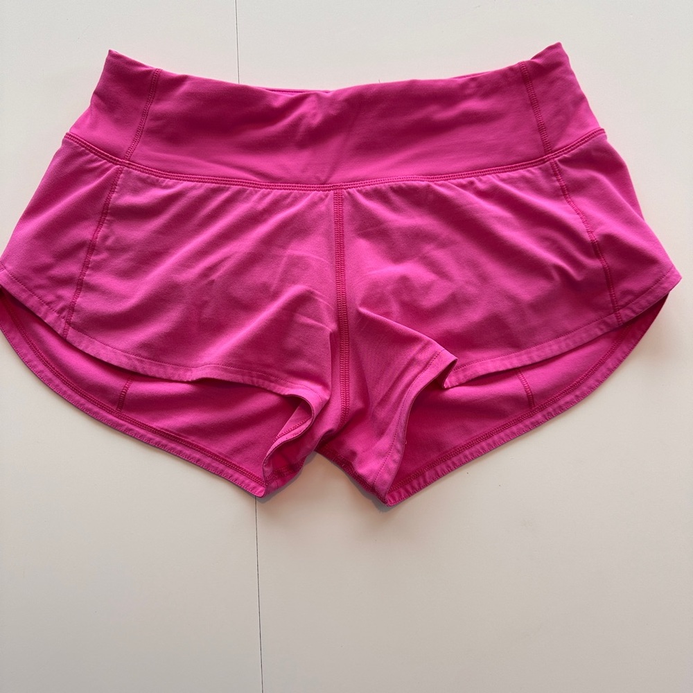 Lululemon Speed Up Shorts low rise 2.5”